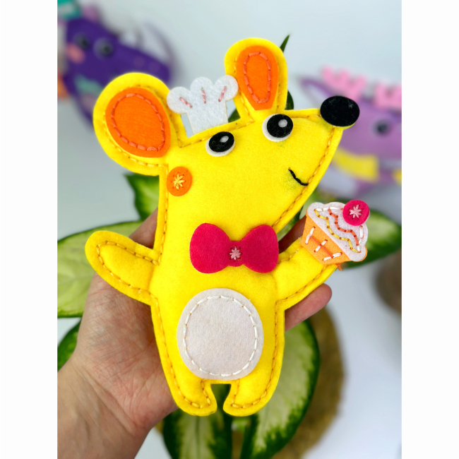 Набори для творчості - Набір для творчості Apli Krapli Зший сам іграшку з фетру Мишка (4820198701338)#3