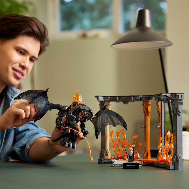 Конструктори LEGO - Конструктор LEGO Icons Володар перснів: Балроґ. Книжковий куточок (10367)#6