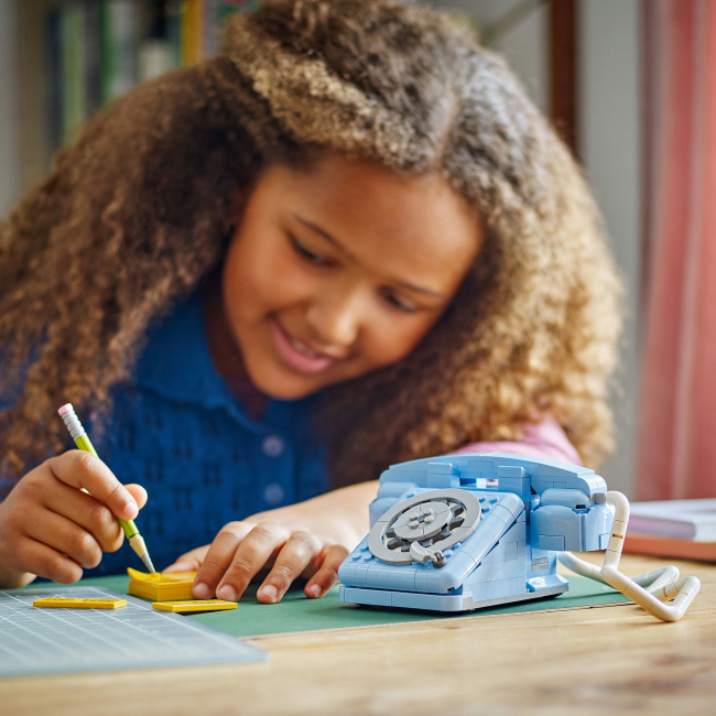 Конструкторы LEGO - Конструктор LEGO Creator Ретро телефон (31174)#7