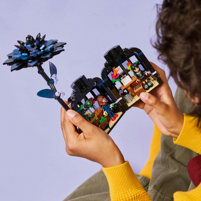 Конструкторы LEGO - Конструктор LEGO Wednesday Цветок черной георгины (76784)#7