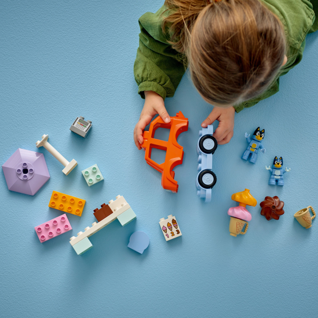 Конструкторы LEGO - Конструктор LEGO DUPLO Bluey Путешествие с мороженым из Блуи (10458)#4