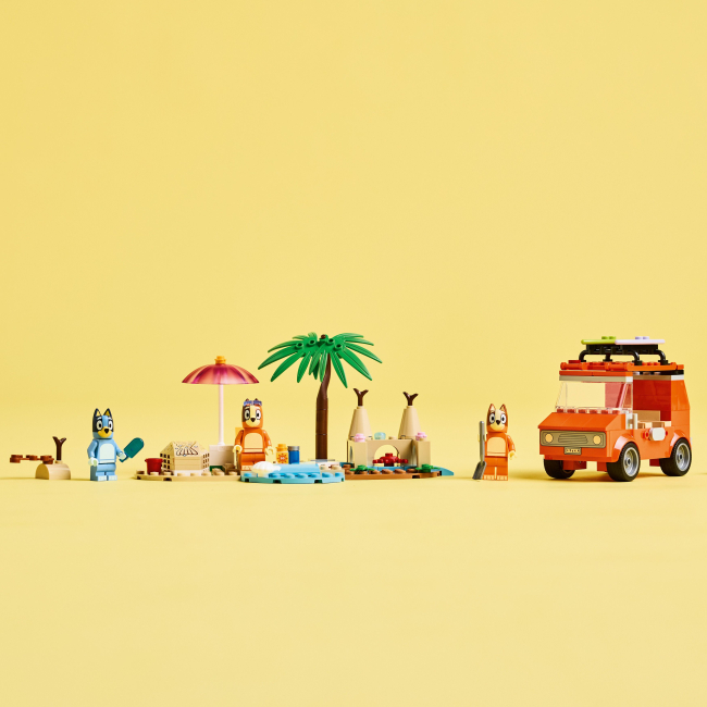 Конструктори LEGO - Конструктор LEGO Bluey Пляж і сімейна поїздка на автомобілі Блуї (11202)#6