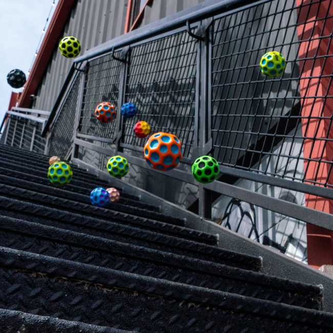 Спортивні активні ігри - М'яч-стрибун Waboba Moon ball Galaxy зелений з чорним (321C99_A/3)#3