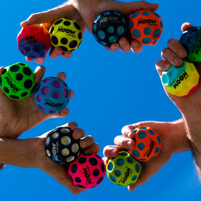 Спортивні активні ігри - М'яч-стрибун Waboba Moon ball Galaxy жовтий з чорним (321C99_A/4)#3