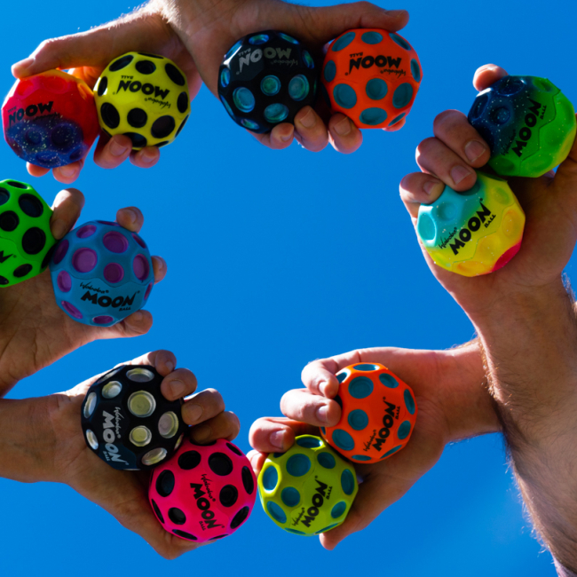 Спортивні активні ігри - М'яч-стрибун Waboba Moon ball Colorstorm від блакитного до малинового (327C99_A/1)#2