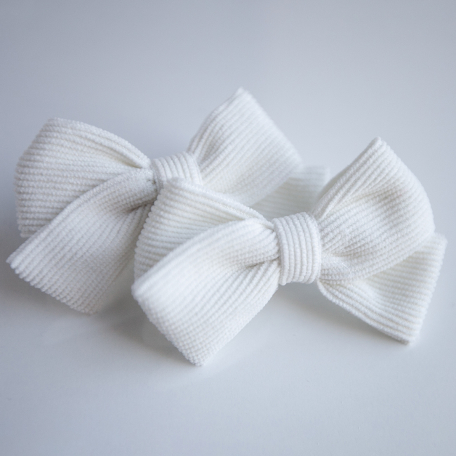 Бижутерия и аксессуары - Бантики Baby Hipster Микровельвет белый 2 штуки (2110000049218)#2