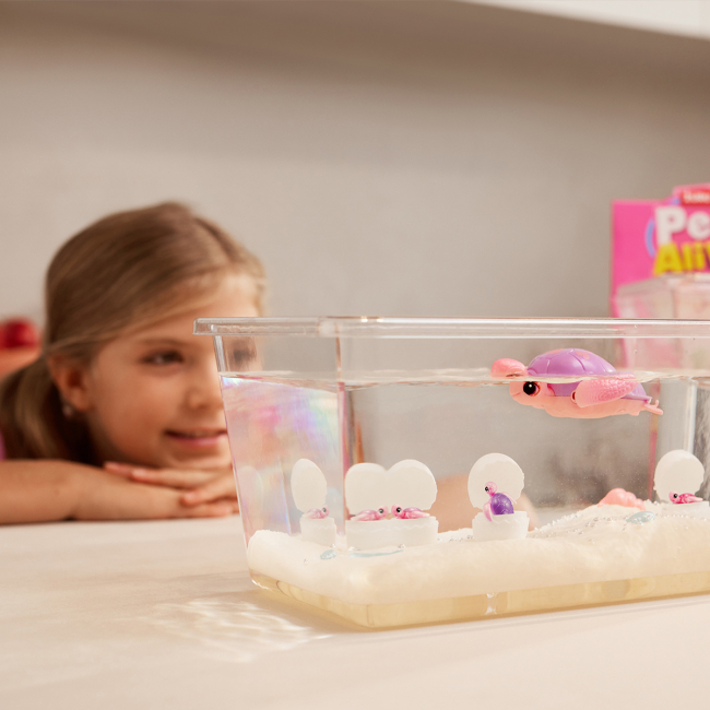 Фигурки животных - Игровой набор Pets Alive Мама черепаха с сюрпризом S1 (9560)#5