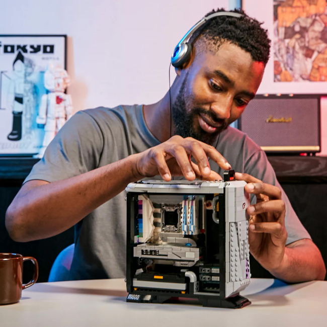 Конструкторы с уникальными деталями - Конструктор Pantasy Original X IGAME Gaming Desktop 1000 элементов (614706) (85004)#4