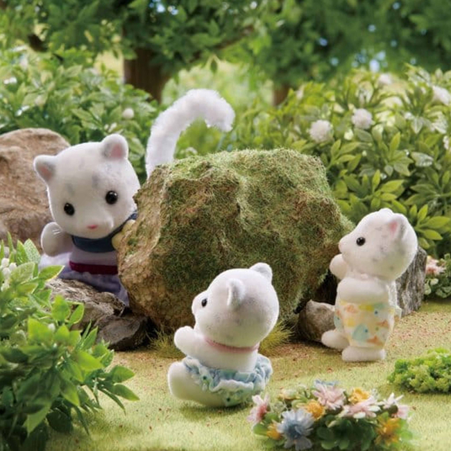 Фігурки тварин - Ігровий набір Sylvanian Families Сім’я Сніжних леопардів (5814)#6