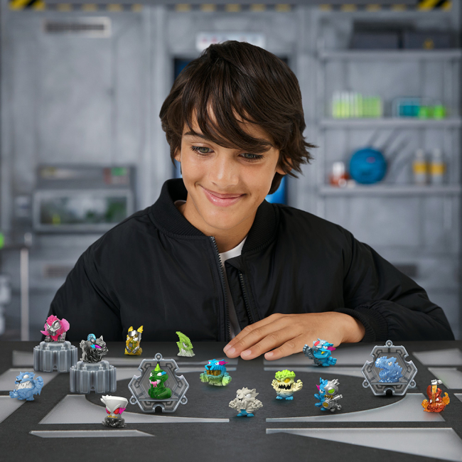 Фігурки персонажів - Ігровий набір MrBeast Lab Лабораторія в пробірці Swarms 14 вид 2 (124301)#4