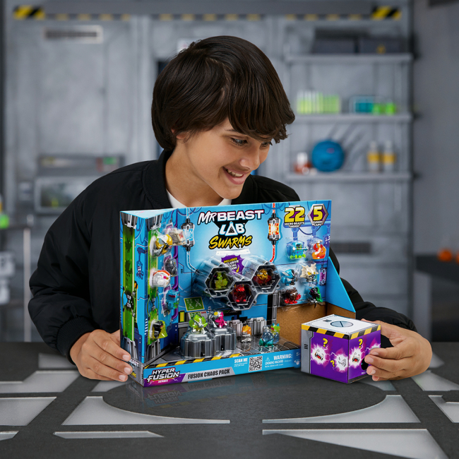 Фігурки персонажів - ​Ігровий набір MrBeast Lab Swarms Хаос (124304)#2
