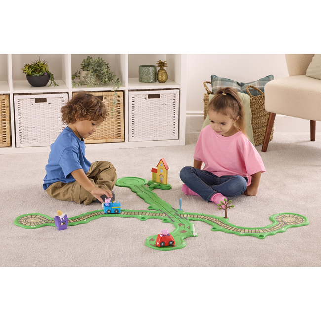 Фигурки персонажей - ​ Игровой набор Peppa Pig Город свинки Пеппы с фигурками (124609)#5