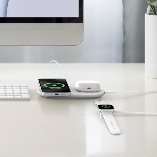 Павербанки - Зарядное устройство для беспроводной связи Belkin 15Вт Pad Qi2 2в1 белое (WIZ021VFWH)#6