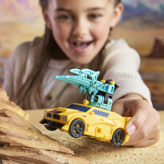 Трансформери - ​Трансформер Transformers Cyberworld ArmorUp Bumblebee (G0747/G1045)#4