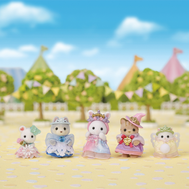 Фигурки животных - Игровой набор Sylvanian Families Принцессы с аксессуарами (5703)#4