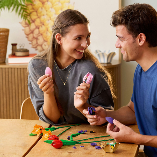 Конструкторы LEGO - Конструктор LEGO Botanicals Букет тюльпанов (11501)#5