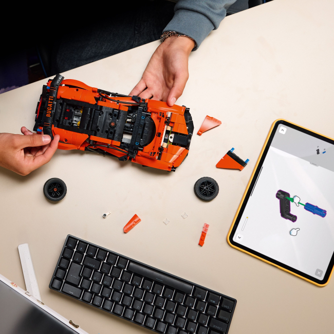 Конструкторы LEGO - Конструктор LEGO Technic Гиперкар Bugatti Chiron Pur Sport (42222)#6