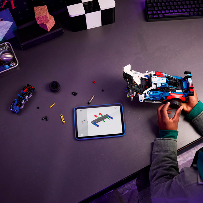 Конструктори LEGO - Конструктор LEGO Technic Автомобіль для перегонів BMW M4 GT3 EVO (42226)#6