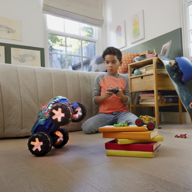 Радиоуправляемые модели - Автомодель на радиоуправлении Hot Wheels Monster Trucks Мега Рекс (JBD90)#8