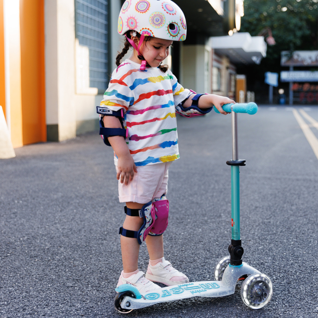 Самокаты - Самокат Micro Mini Deluxe Foldable Orion Glow LED синий (MMD374)#7