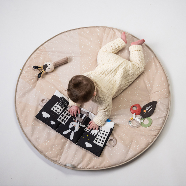 Розвивальні іграшки - Подарунковий набір Taf Toys Садочок у місті Чорно-біла гармонія (13475)#4