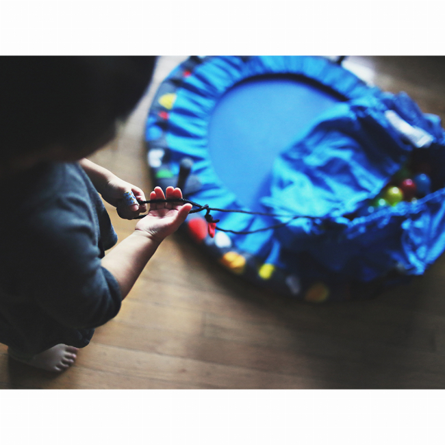 Ігрові комплекси, гойдалки, гірки - Батут SmarTrike Trampoline з тримачем та басейном з кульками 3 в 1 (9200000)#8