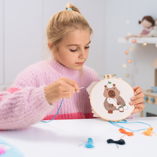 Набори для творчості - Набір для творчості Wow Box Вчимося вишивати Капібара на ланчі (WOW0271)#4