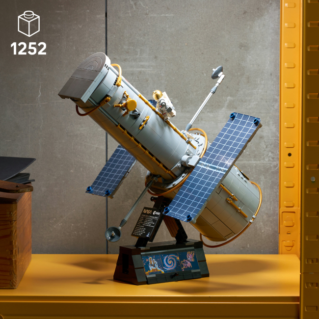 Конструктор LEGO Icons Космический телескоп «Габбл» (11382)#4