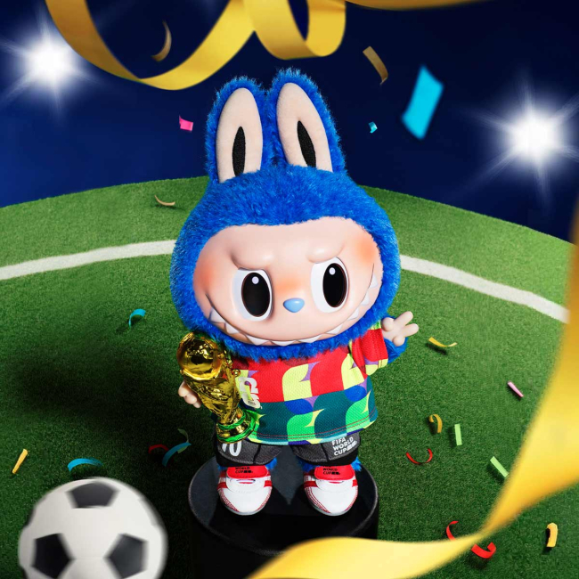 Персонажи мультфильмов - Коллекционная мягкая игрушка Pop Mart The Monsters FIFA Catch the Win (MFIFA-01)#3